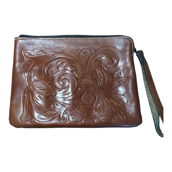 Patricia Nash Cassini Wristlet - Picture 2 of 15